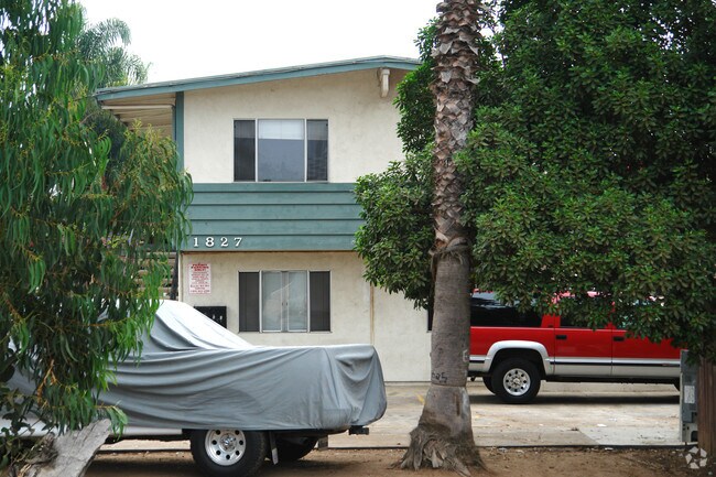 Foto del edificio - 1827 N Vulcan Ave