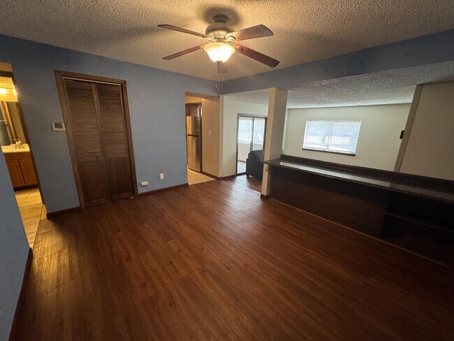 Foto del edificio - 1437 Westbrooke