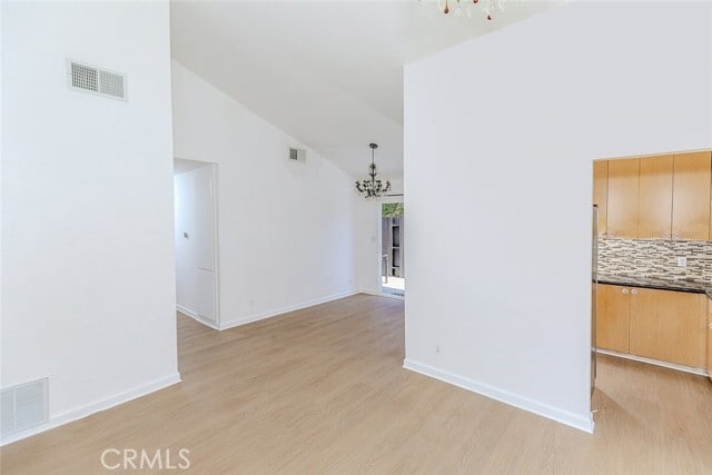 Foto del edificio - 8790 Wyngate St