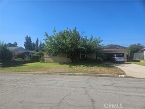 Building Photo - 731 E Renwick Rd