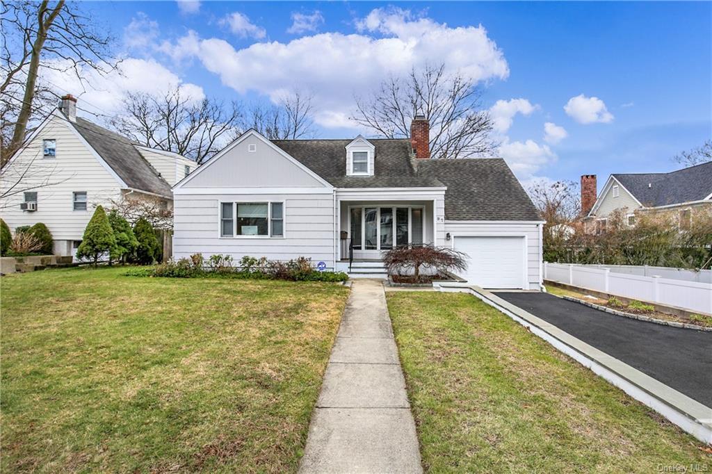 Primary Photo - 97 Glen Oaks Dr