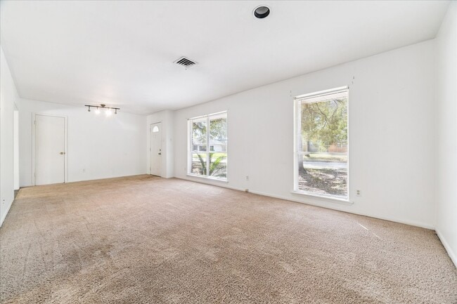 Foto del edificio - 5422 Spellman Rd