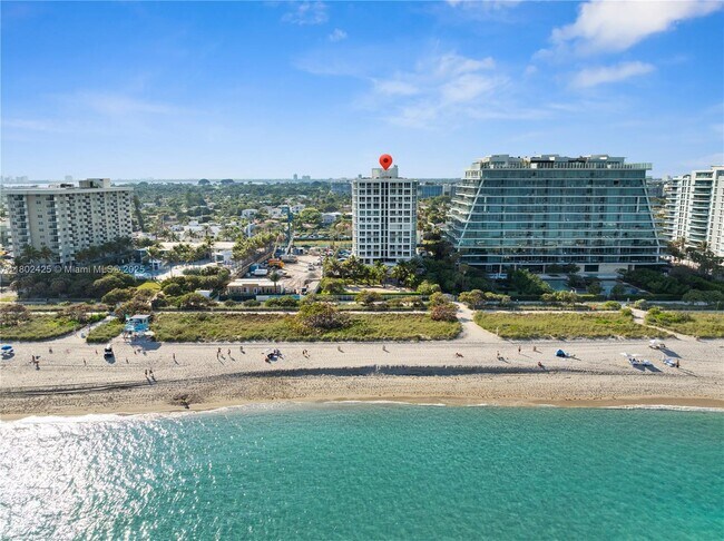 Foto del edificio - 9341 Collins Ave
