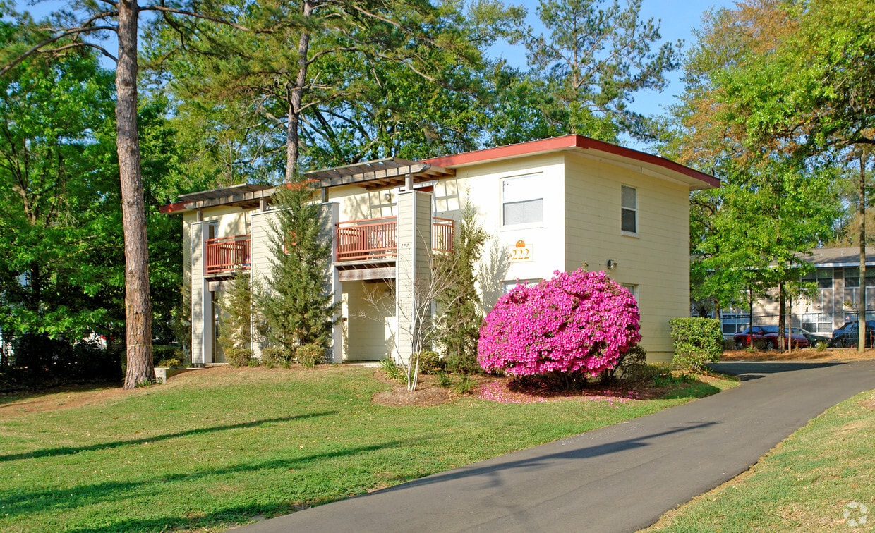 212- 222 S Ocala Road - 212-222 S Ocala Rd