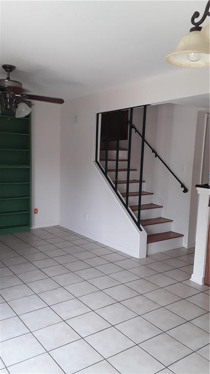 Foto del edificio - 2703 Northeast Dr