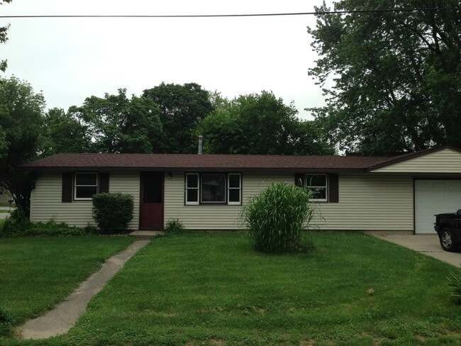 Building Photo - 906 Eastwich Dr