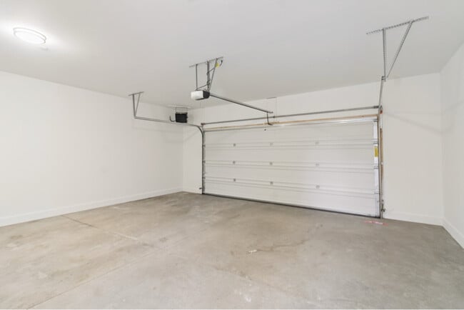 Building Photo - 8120 Allor Lndg