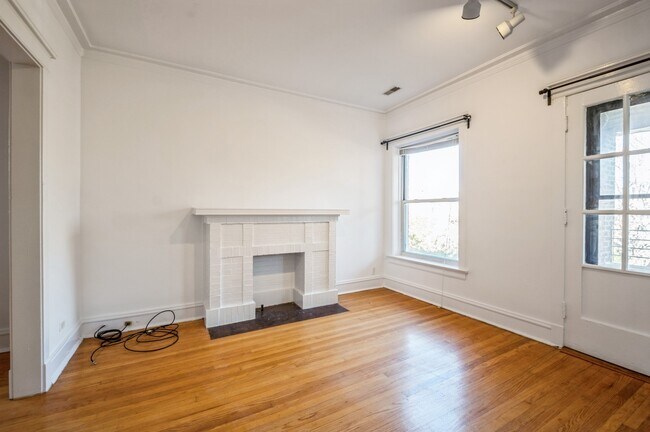 Foto del edificio - 2715 W Giddings St