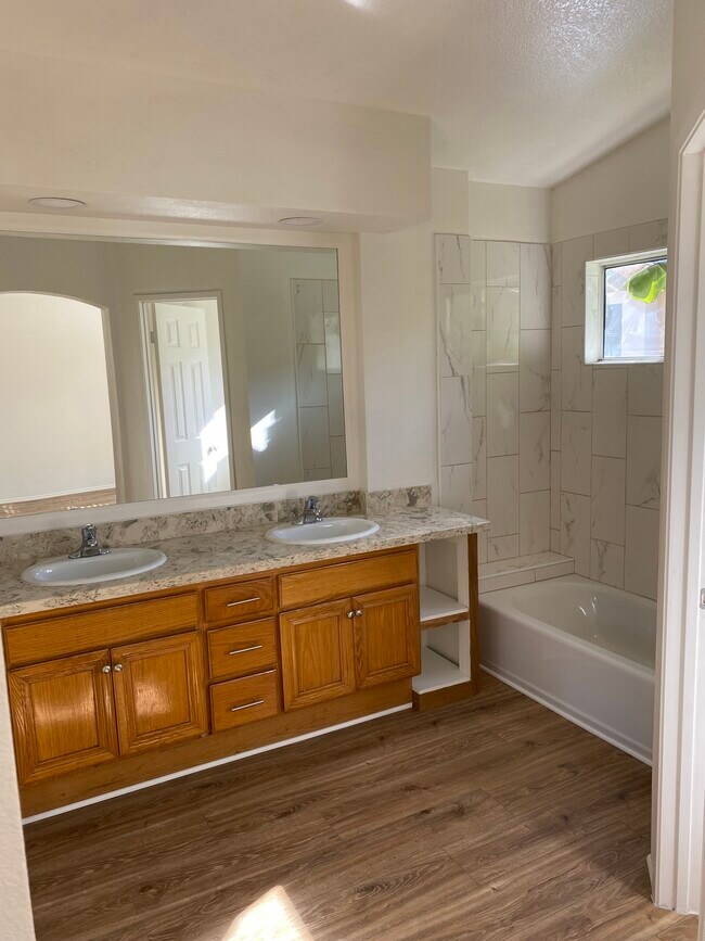 Foto del edificio - 2150 Lago Madero