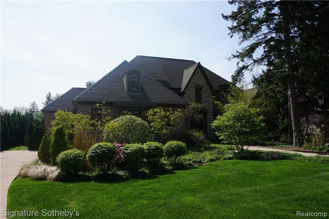 Building Photo - 4155 Coolidge Hwy