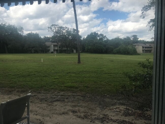 Building Photo - One Bedroom, One Bathroom Condo