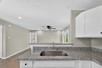Building Photo - 5126 Denoron Dr