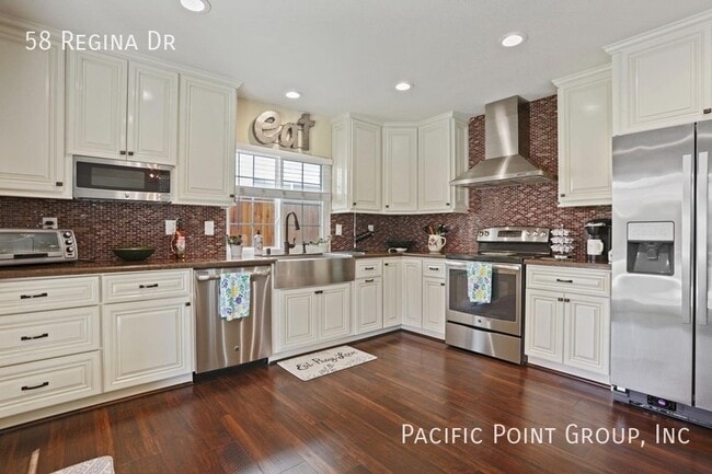 Foto del edificio - 58 Regina Dr