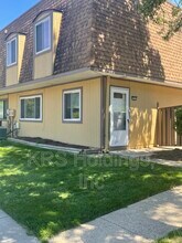 Building Photo - 3828 Miramonte Pl