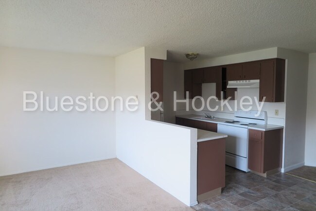 Foto del edificio - 1677 Savage Rd NE
