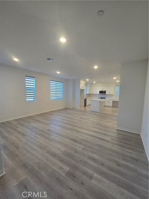 Foto del edificio - 11496 Artesia Blvd