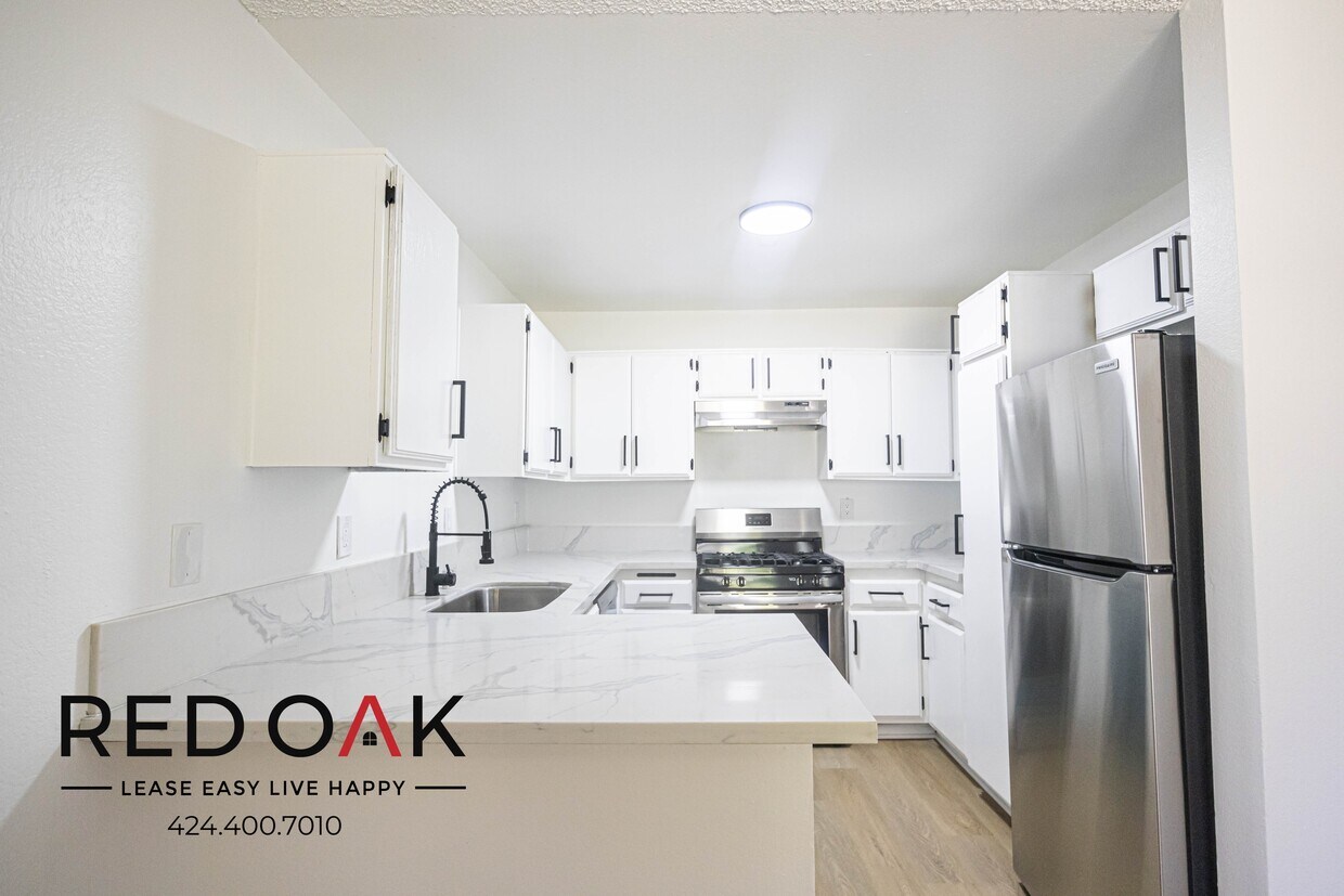 7985 Lime Ave Unit 5, Fontana, CA 92336 Condo for Rent in Fontana, CA