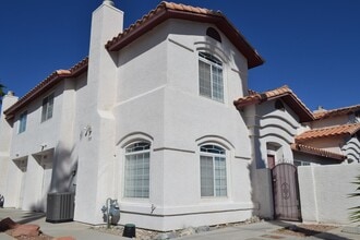 Building Photo - 3859 Starfield Ln