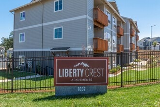 Building Photo - LIBERTY CREST APARTMENTS