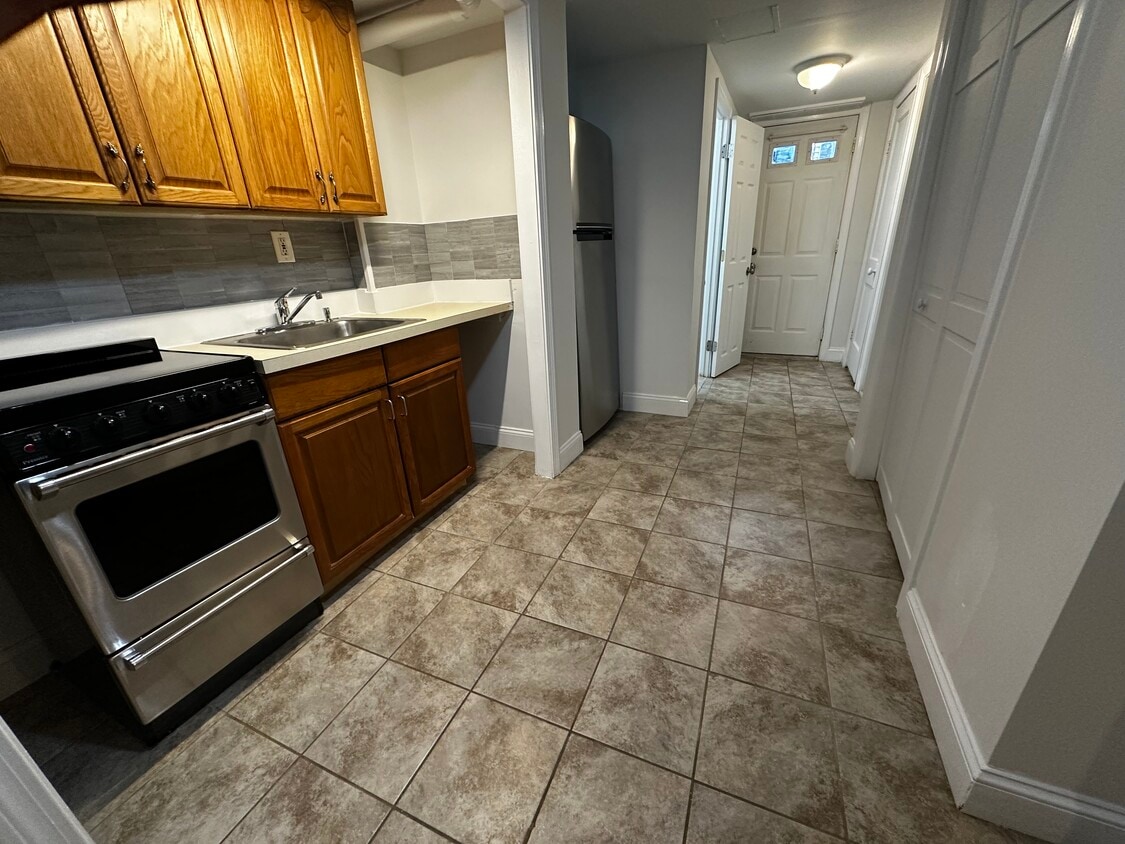 Foto principal - 51 Somerset Ave
