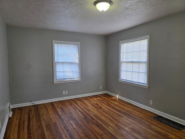 Foto del edificio - 1236 Terrace Ave