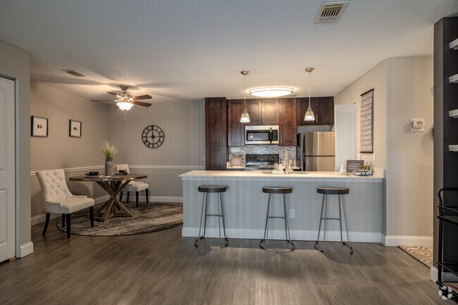 Building Photo - Barrington Place Apartments