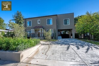 Building Photo - 494 S Marengo Ave