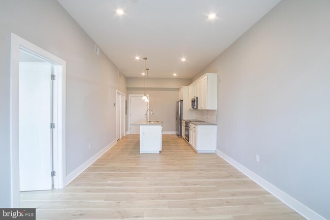 Foto del edificio - 2621 W Jefferson St