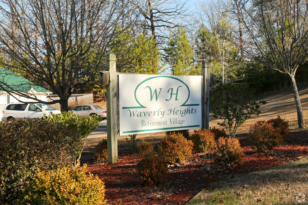 Foto del edificio - Waverly Heights Retirement Village