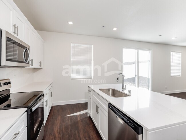 Building Photo - 6504 Enlightenment Dr