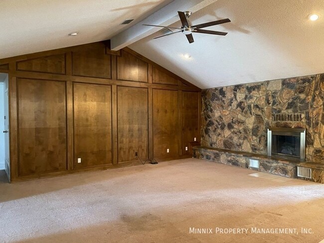 Building Photo - 6540 Amber Dr.