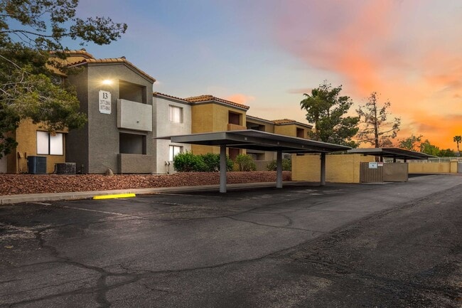 Building Photo - Updated 3 Bedroom Condo in Desert Shores V...