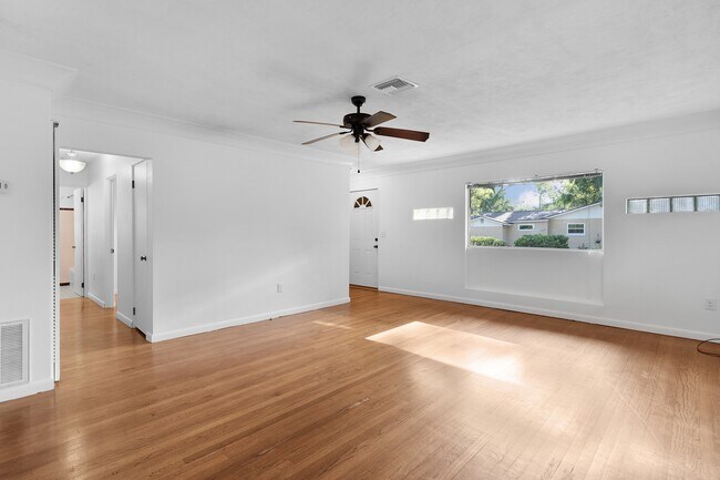 Foto del edificio - 506 NE 10th Ave