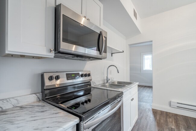 Photo du bâtiment - 2 Bedroom Unit close to downtown