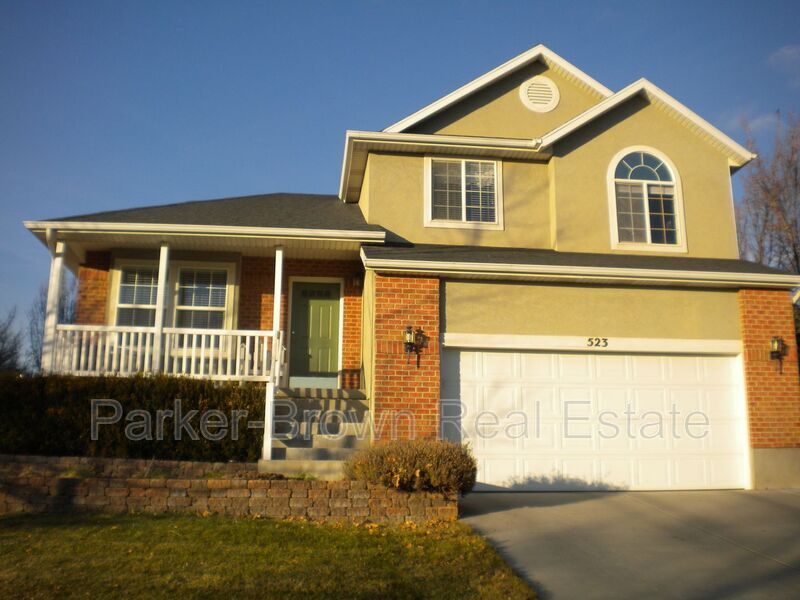 Foto del edificio - 523 Hidden Cove Ln