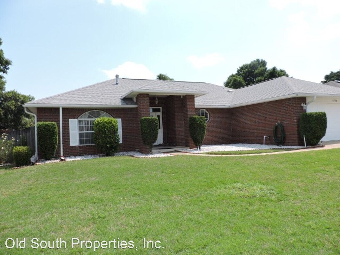 6766 Rickwood Dr, Pensacola, FL 32526 House Rental in Pensacola, FL