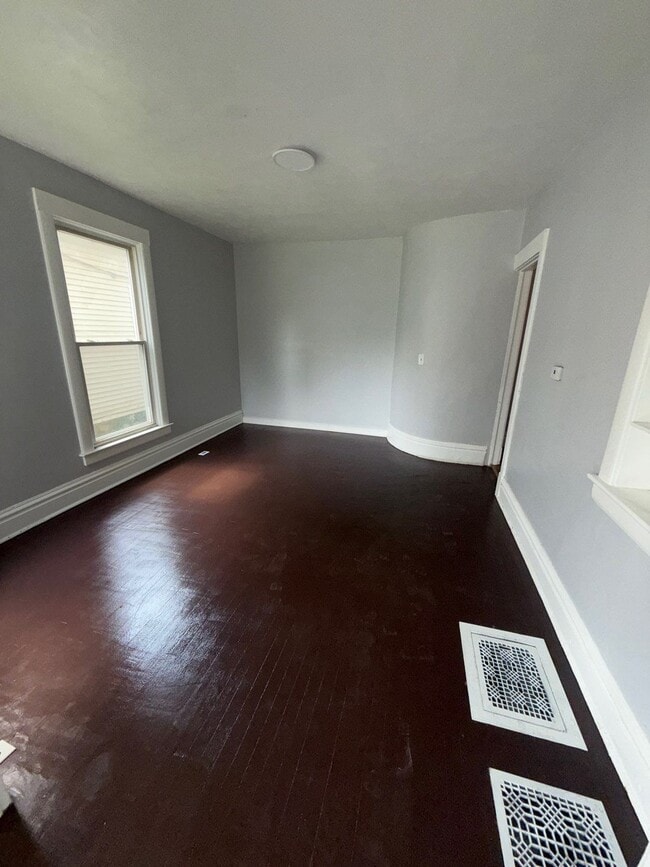 Foto del edificio - 940 N Court St