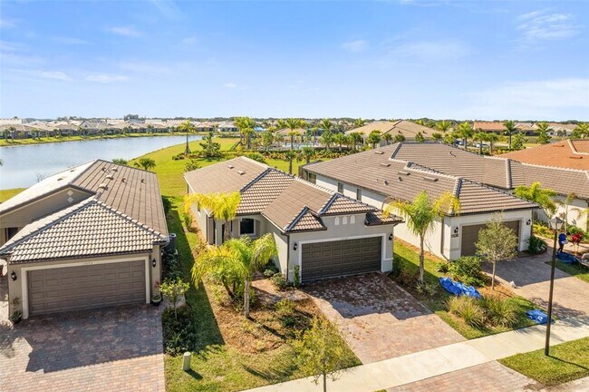 Building Photo - 13161 Oriago St