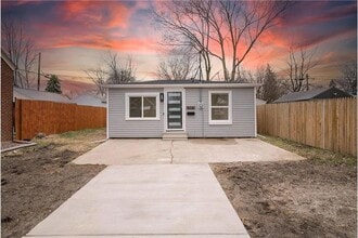 Building Photo - 514 Conrad Ave
