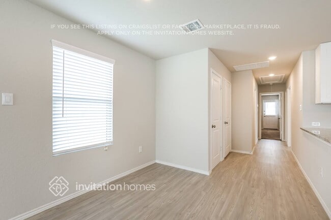 Building Photo - 4223 Southton Lk