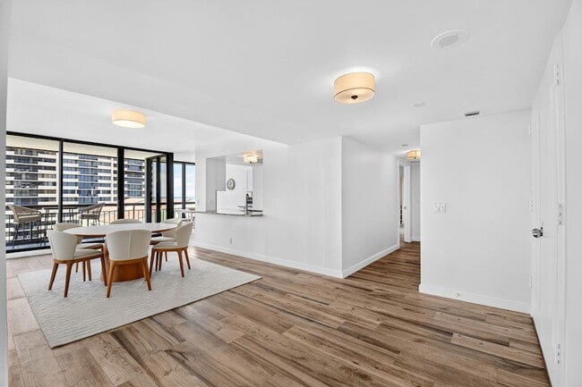 Foto del edificio - 4000 N Ocean Dr