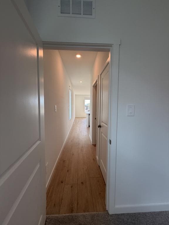 Foto del edificio - 5063 Loggia Ln