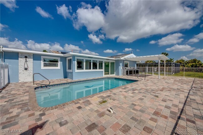 Building Photo - 4312 S Pacific Cir