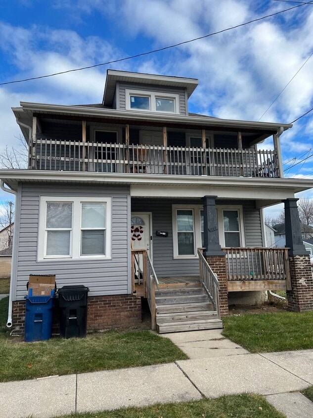 Primary Photo - 1701 Edgewood Ave