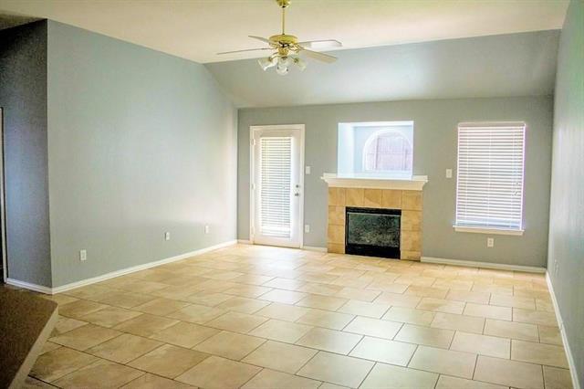 Foto del edificio - 1584 Meadowview Dr