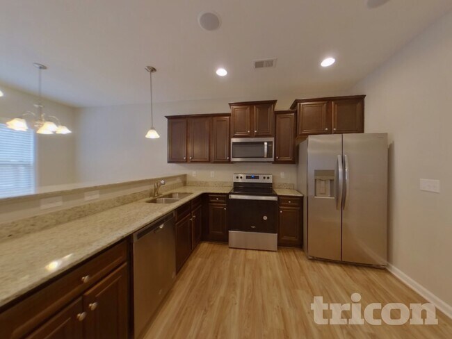 Foto del edificio - 821 Dawsons Park Wy