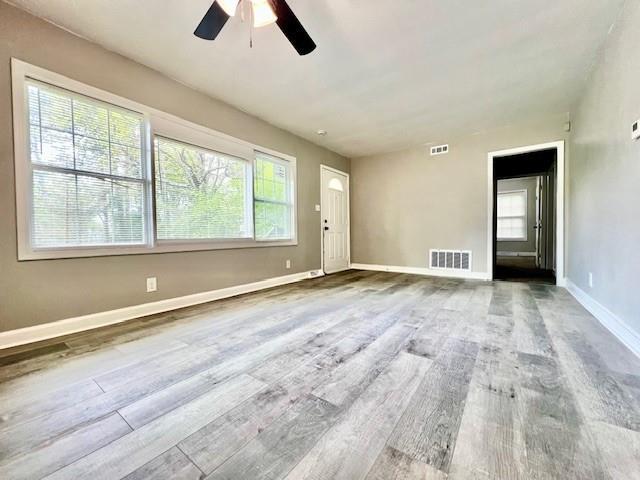 Foto del edificio - 511 Emily Pl NW