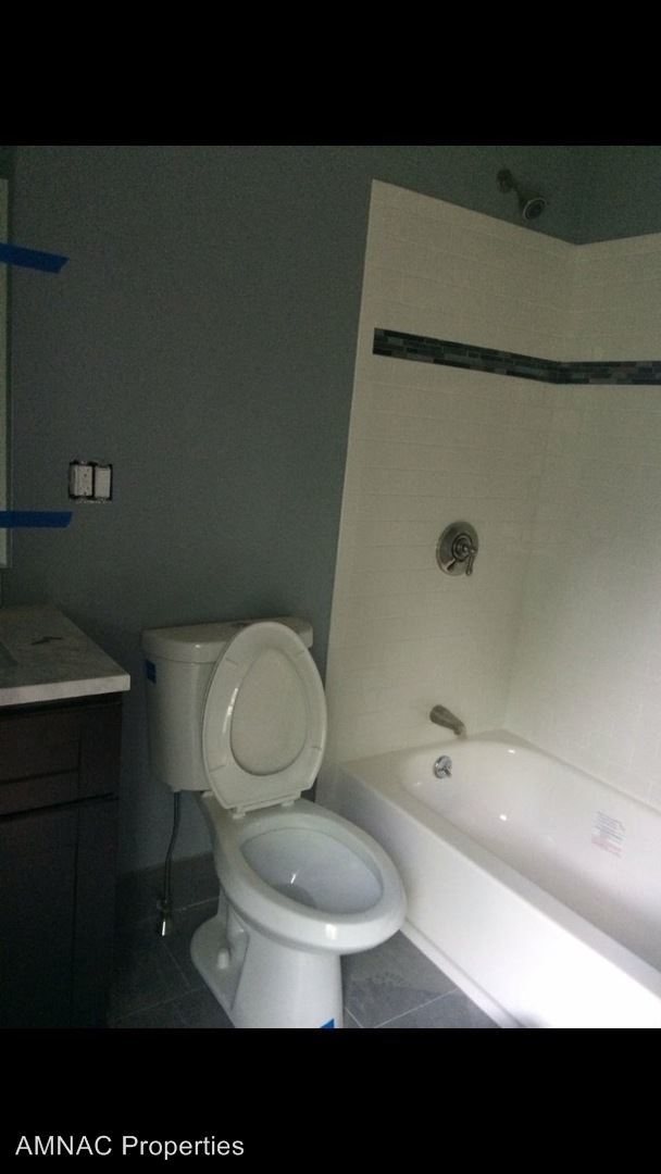 Building Photo - 383 Savin Hill Ave
