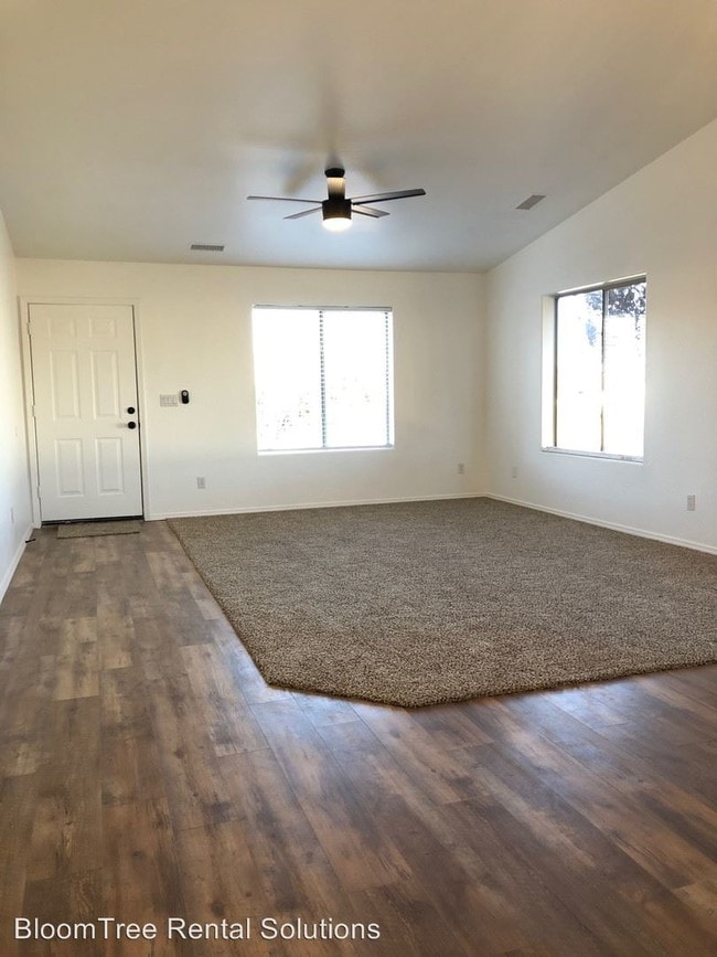 Building Photo - 2 br, 2 bath Apartment - 5781 N Concho Drive