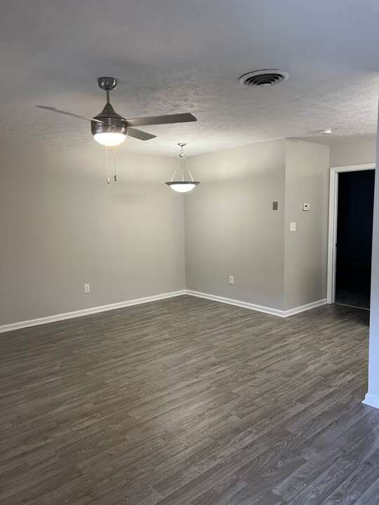1 bedroom - Arbor Terrace